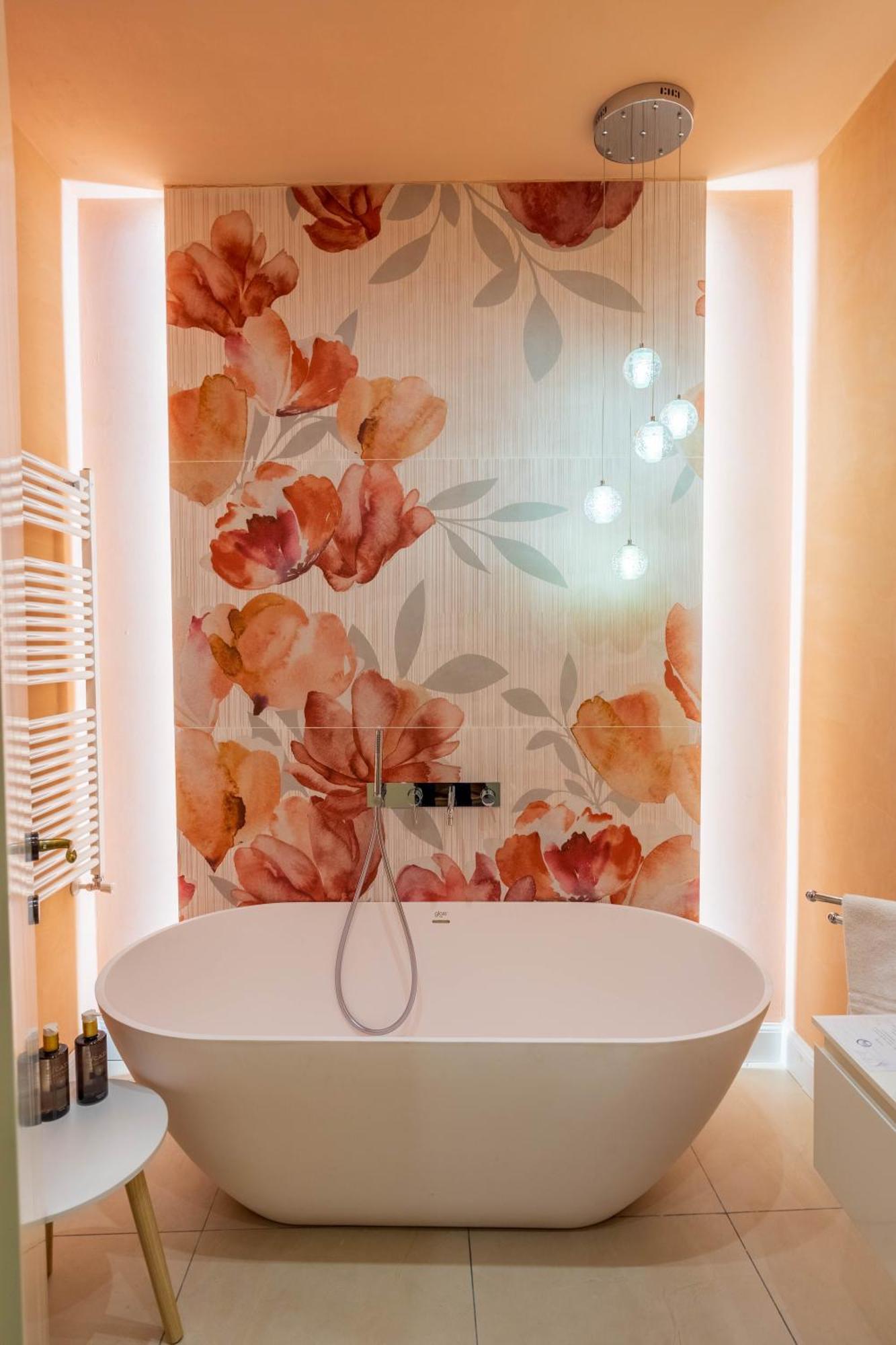 Blossoms Of Siena, Adults Only Guest house *